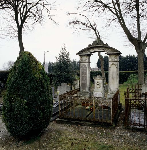 Monument funéraire de la famille Leclercq Thibault