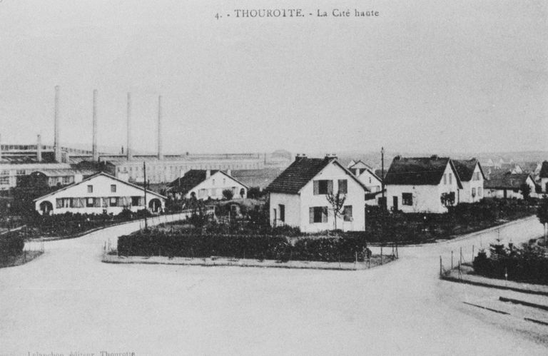 Cité ouvrière de la glacerie Saint-Gobain Chantereine