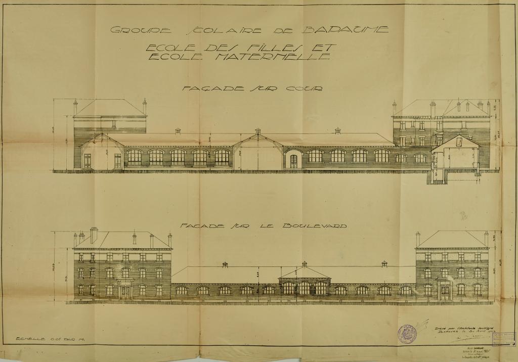 Ancien groupe scolaire, dit écoles Carlin - Legrand - Blériot, actuellement collège Carlin-Legrand