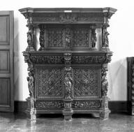 Buffet à deux corps