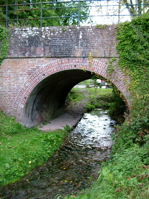 Le village de Canaples