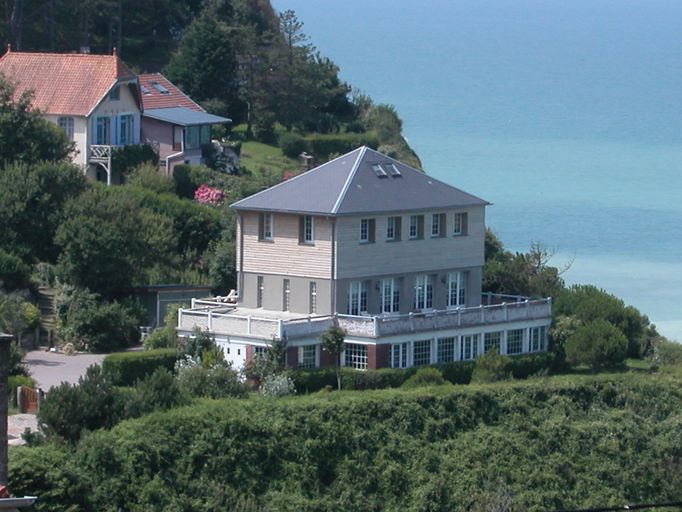 Maison de villégiature, dite L'Atelier, puis immeuble, dit Les Studios Modernes, actuellement maison