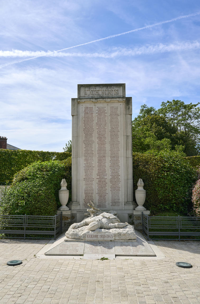 Monument aux Morts de la Première Guerre mondiale à Château-Thierry