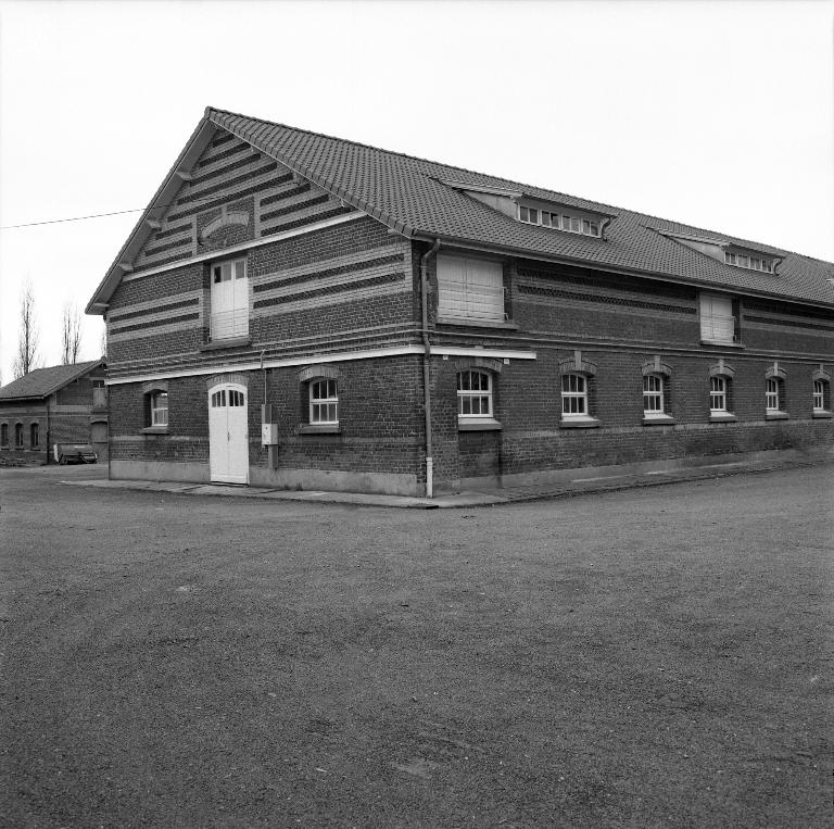 Ancien asile d'aliénés, puis hôpital psychiatrique, puis centre hospitalier spécialisé (CHS), dit établissement public de santé mentale des Flandres