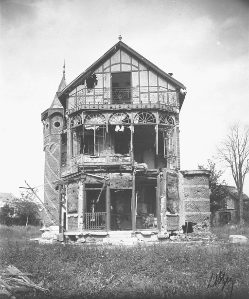 Ancienne villa Mon plaisir, puis cité ouvrière dite Montplaisir, à Saint-Quentin