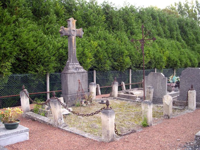 Cimetière communal de Salouël (ancien cimetière communal de Saleux-Salouël)