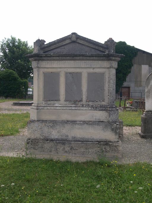 Tombeau (stèle funéraire) de la famille Decaix