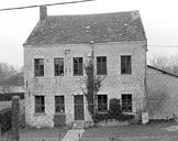 Ancienne maison puis école primaire de Logny-lès-Aubenton, actuellement logement