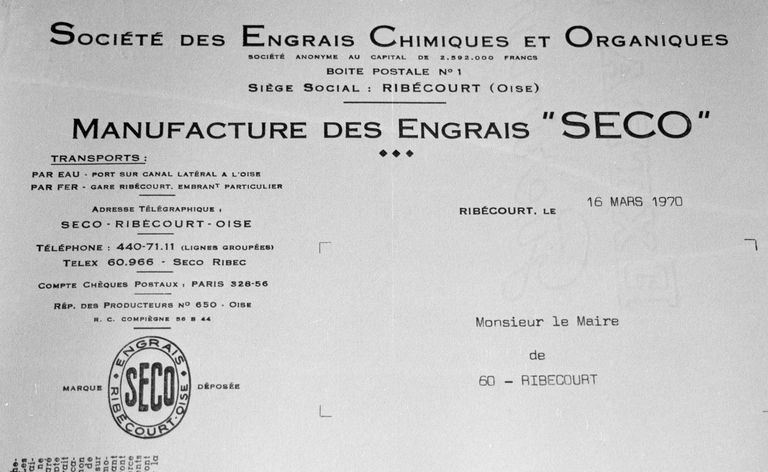 Ancienne usine de produits chimiques Fleuriet et Mohr, puis Salignat et Cie, puis sucrerie de betteraves Sucrerie Agricole de Ribécourt, puis usine d'engrais de la Société des Engrais Chimiques et Organiques (S.E.C.O.)
