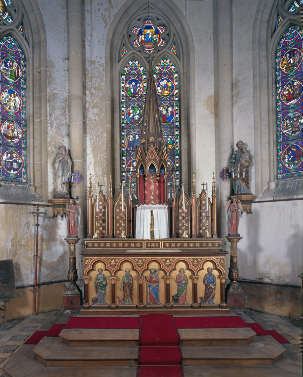 Autel, tabernacle et 2 statues (maître-autel)