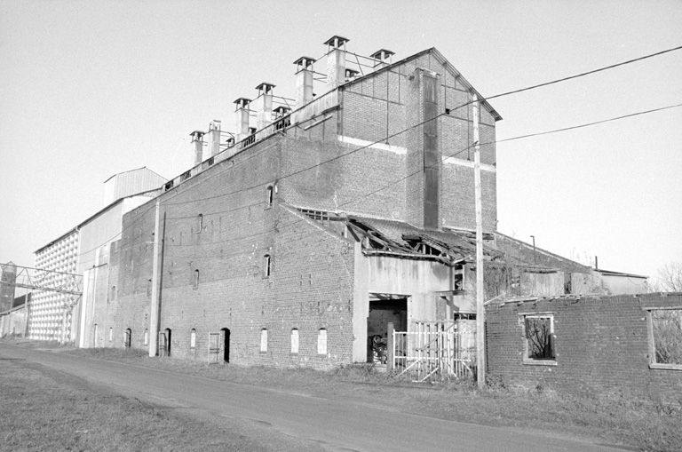 Ancienne usine de produits agro-alimentaires (cossetterie de chicorée)