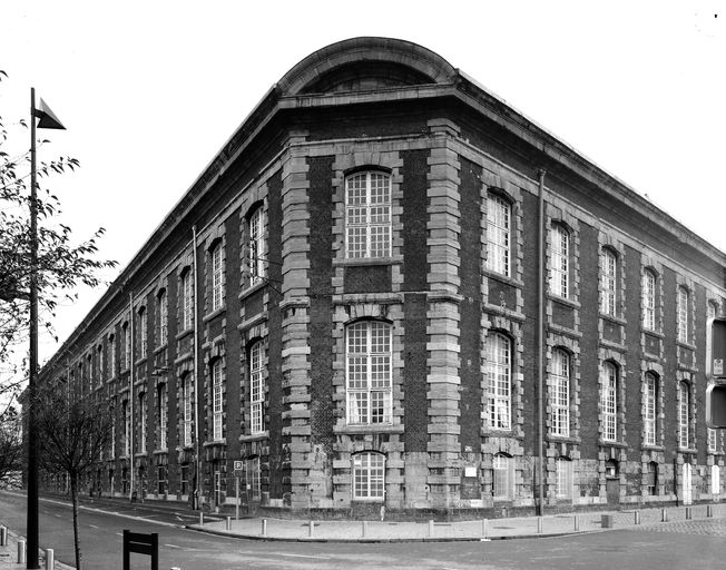 Ancien hôpital général de Valenciennes, dit hôpital du Hainaut, puis hospice et hôpital militaire (actuellement maison de retraite du Hainaut)