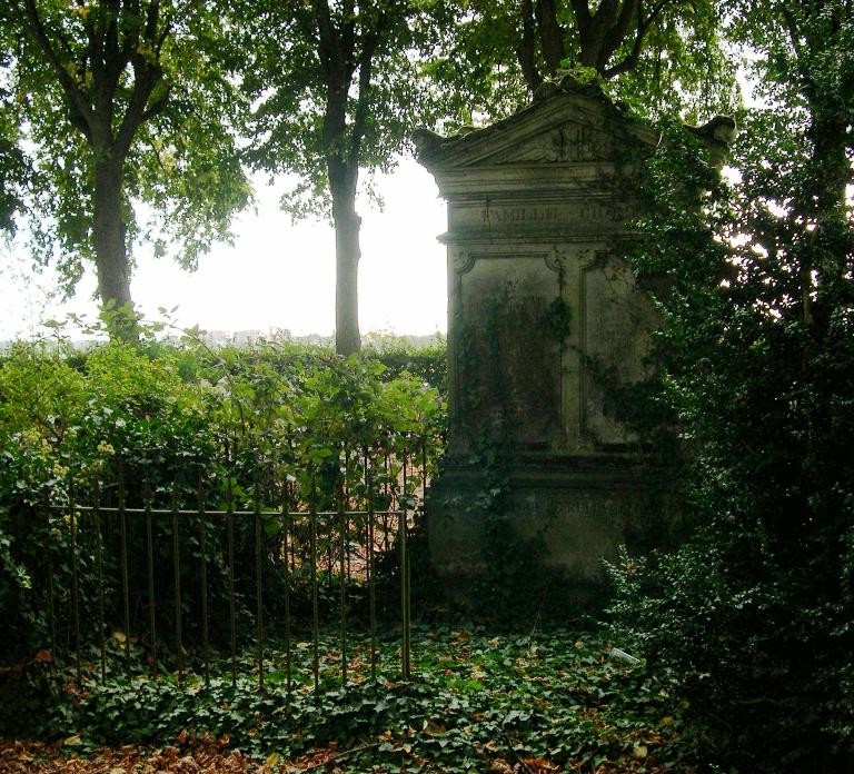 Tombeau (stèle funéraire) de la famille Crampon