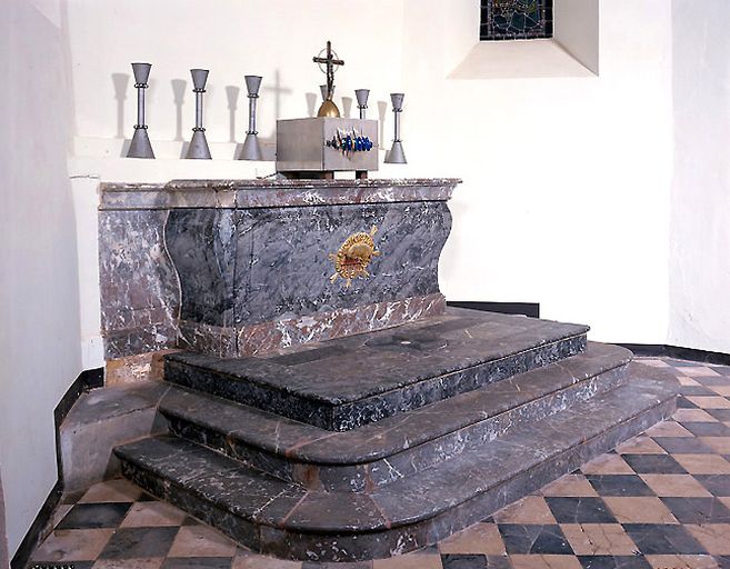 Maître-autel (autel tombeau), 1