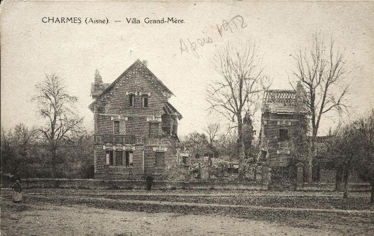 Ancienne villa Grand-Mère, devenue demeure de l'industriel Alfred Maguin, puis d'Abel Maguin, actuelle mairie de Charmes