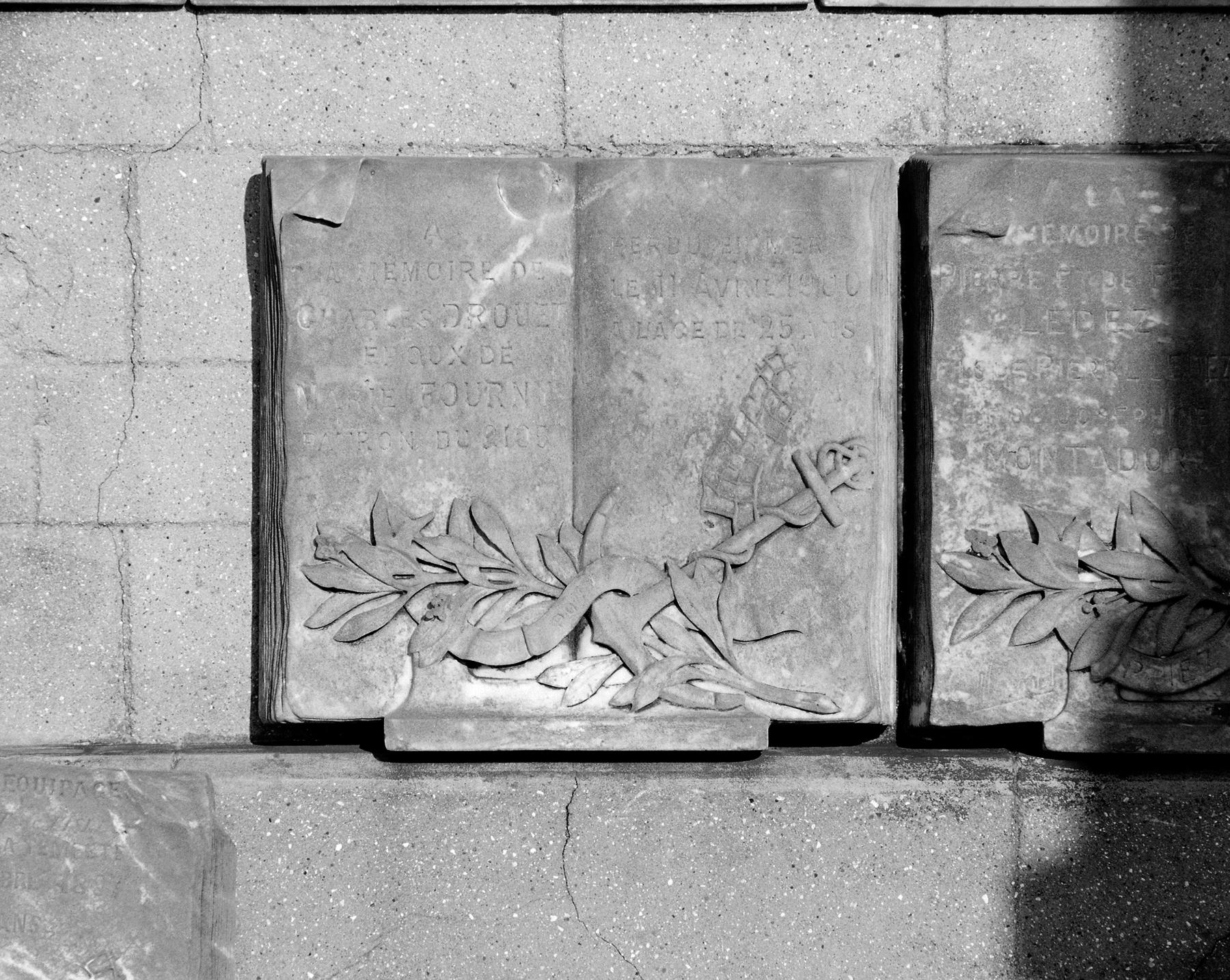 Plaque funéraire de Charles Drouet
