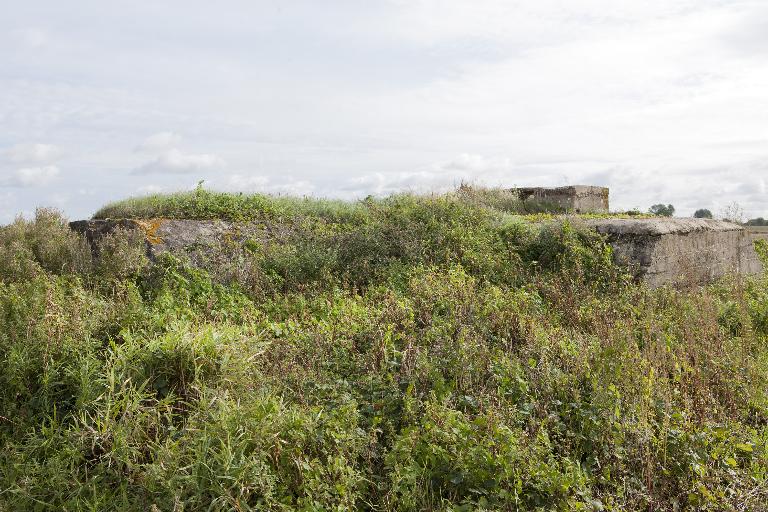 Casemate à mitrailleuse 122