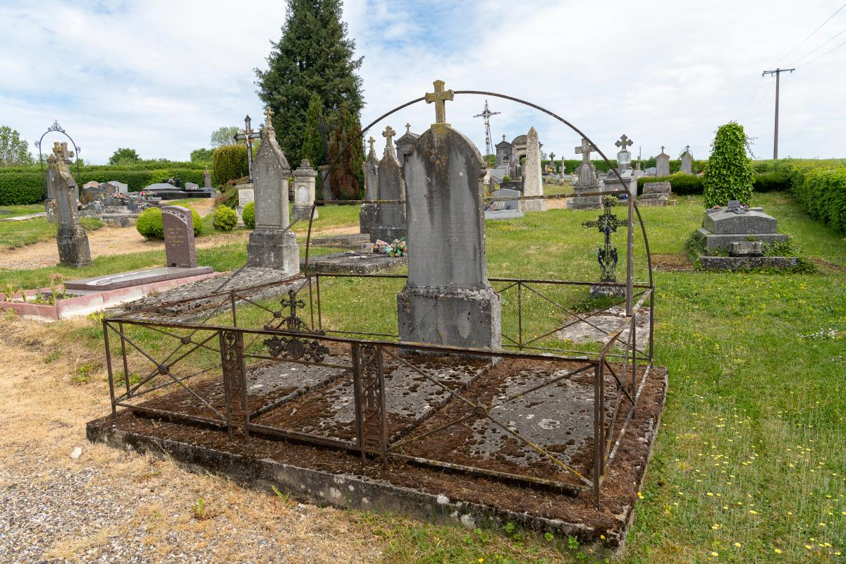 Cimetière communal de Maisoncelle-Tuilerie