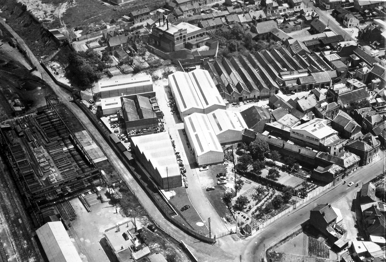 Ancienne usine de caoutchouc Léfébure, Legrand et Cie, puis manufacture Générale de Caoutchouc Veuve Boinet et fils, garage, puis usine de textile non tissé et entrepôt commercial