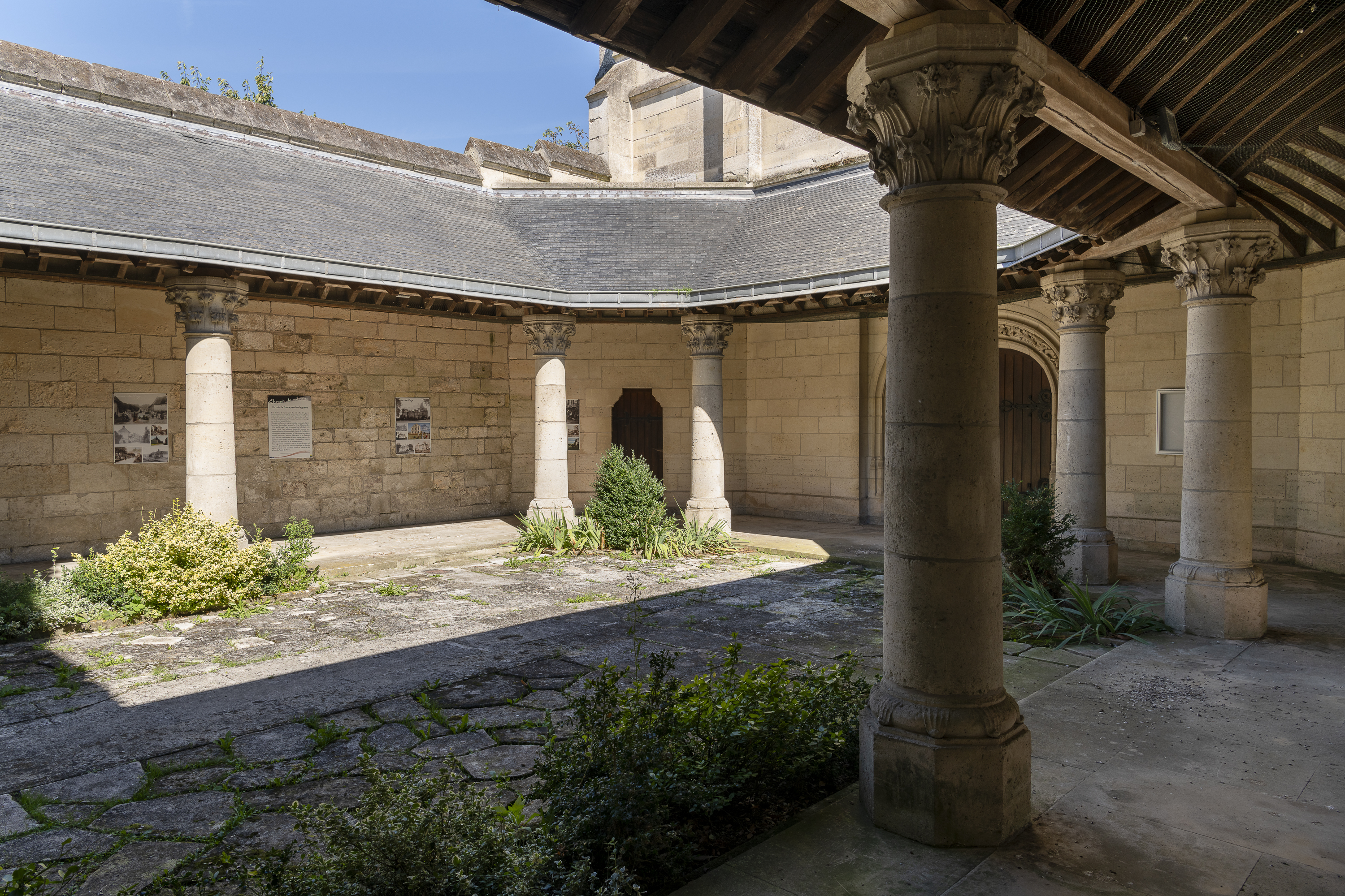 Église paroissiale Saint-Jean-Baptiste