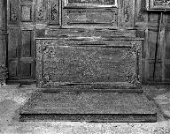 Paire de degrés d'autel, d'autels et de gradins d'autel (de l'ameublement des deux chapelles latérales de Saint-Sébastien et du Rosaire)