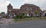 Ancienne école primaire et mairie, actuellement mairie de Château-l'Abbaye