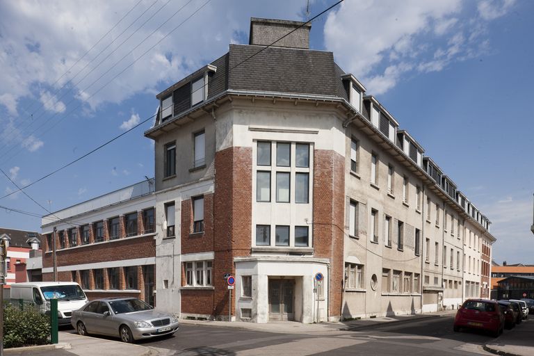 Immeuble, actuellement école d'infirmières