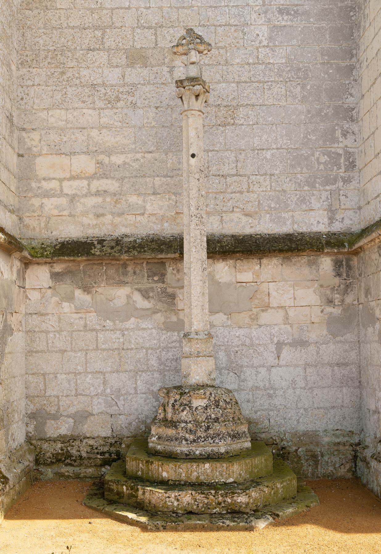 Ancien cimetière paroissial, aujourd'hui communal