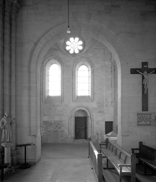 Ancien prieuré de clunisiens Saint-Pierre et Saint-Nicolas (église paroissiale Saint-Hubert) à Brétigny