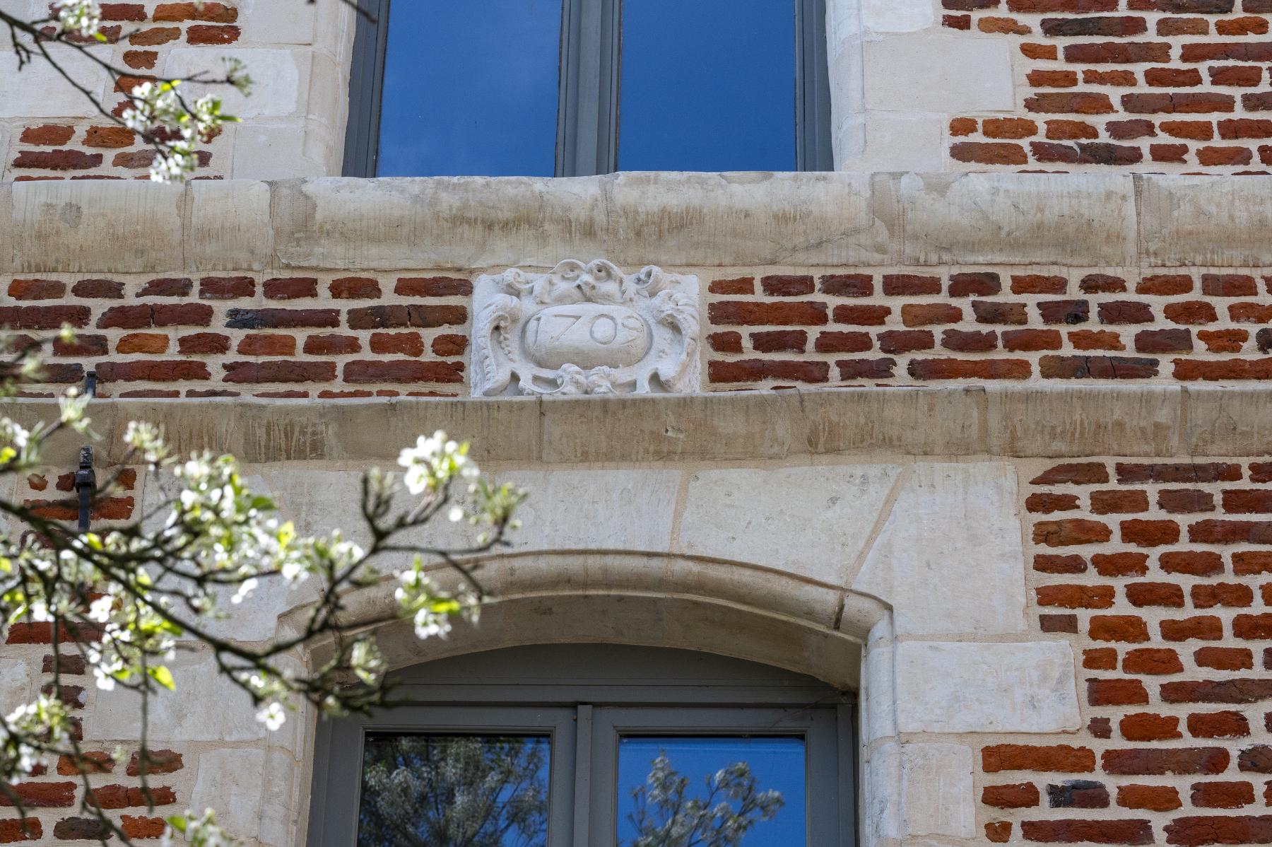 Ensemble de deux maisons à pignon sur rue