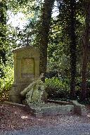 Monument sépulcral de Jules Verne