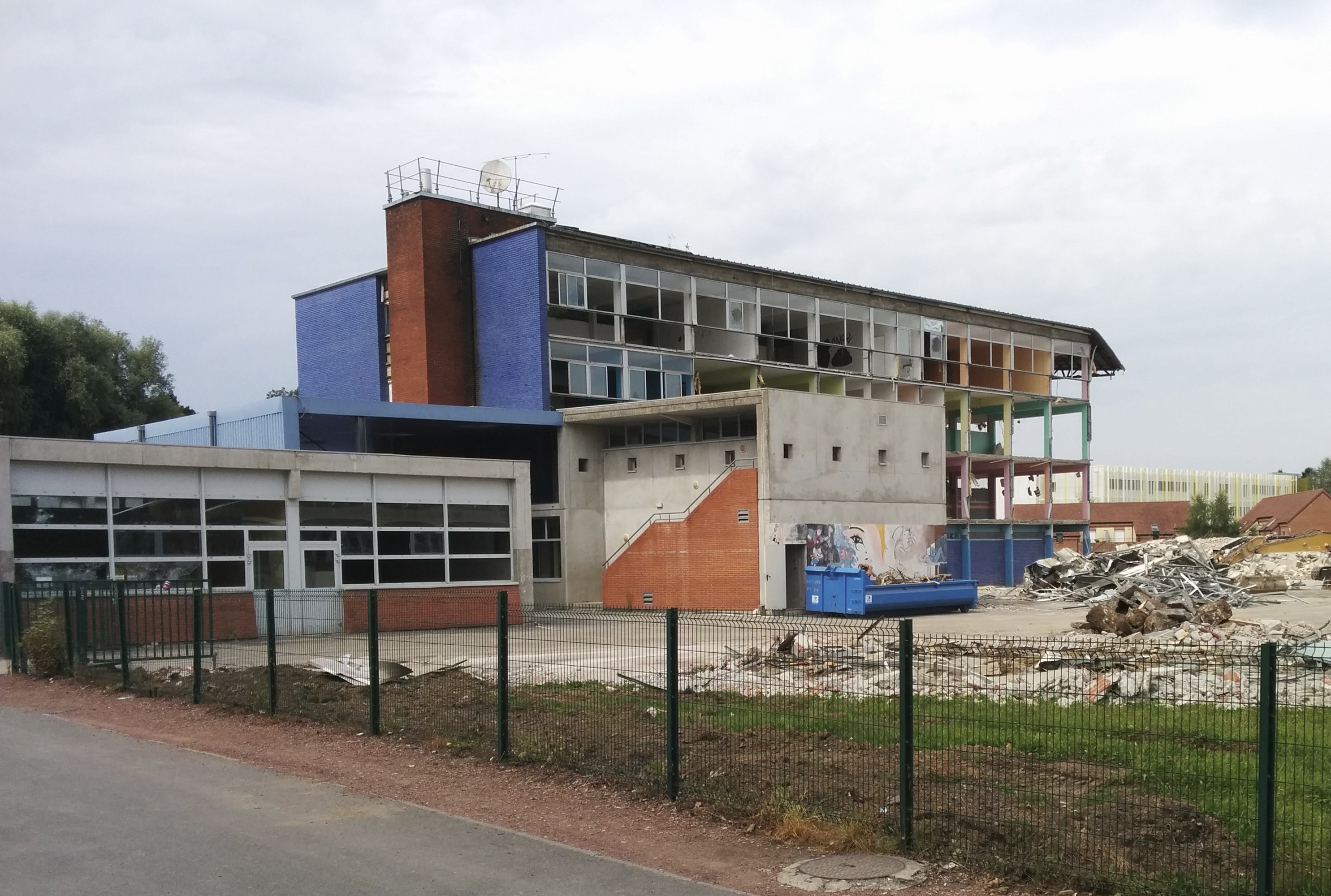 Collège, puis lycée, puis Cité scolaire Eugène-Thomas