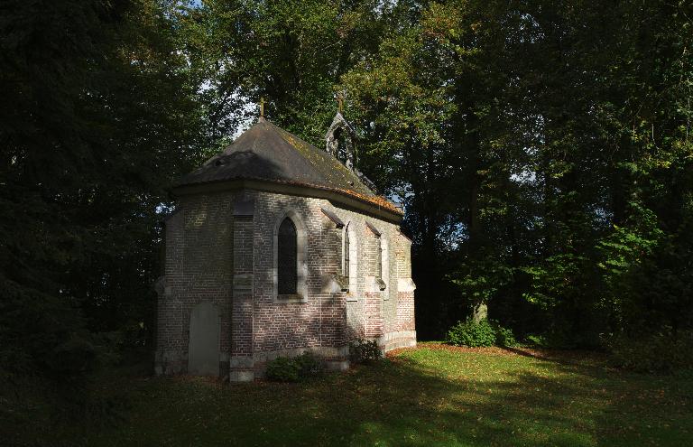 Chapelle funéraire de la famille de Brandt à Havernas