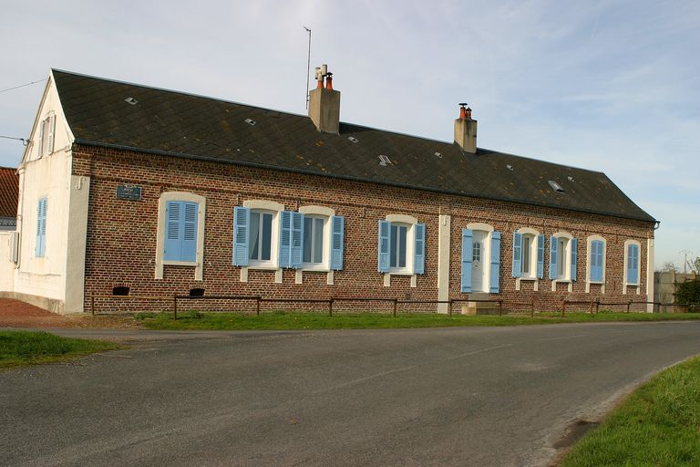 Ancienne ferme et café de Morlay