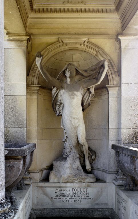 Monument funéraire de la famille Follet