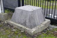 Borne du méridien de Paris