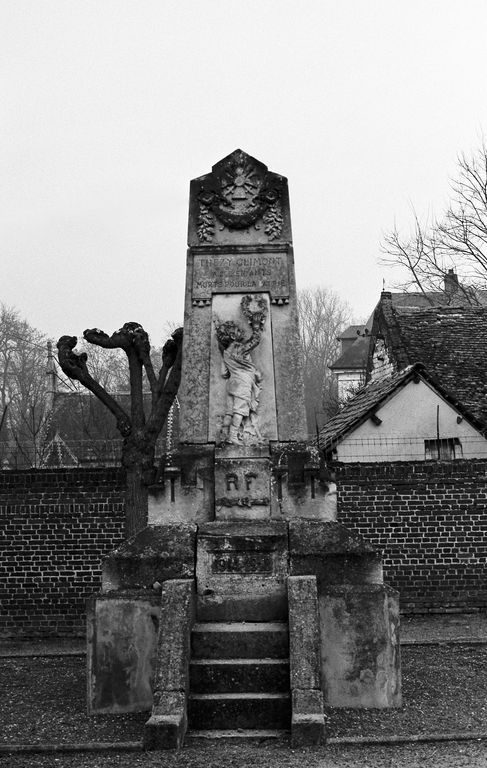 Les monuments aux morts de la Première Guerre mondiale dans la Somme - dossier de présentation