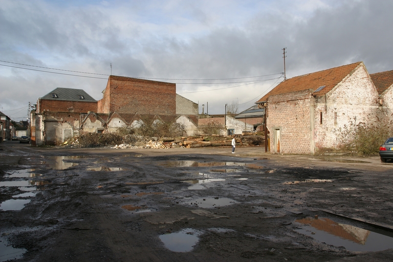 Ancienne usine de caoutchouc Léfébure, Legrand et Cie, puis manufacture Générale de Caoutchouc Veuve Boinet et fils, garage, puis usine de textile non tissé et entrepôt commercial