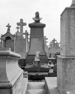 Tombeaux de la famille Vanheeckhoet et de Louis Étienne
