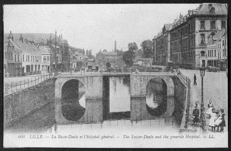 Ancien hôpital général de Lille, puis hospice dit hospice général (actuellement école de commerce)