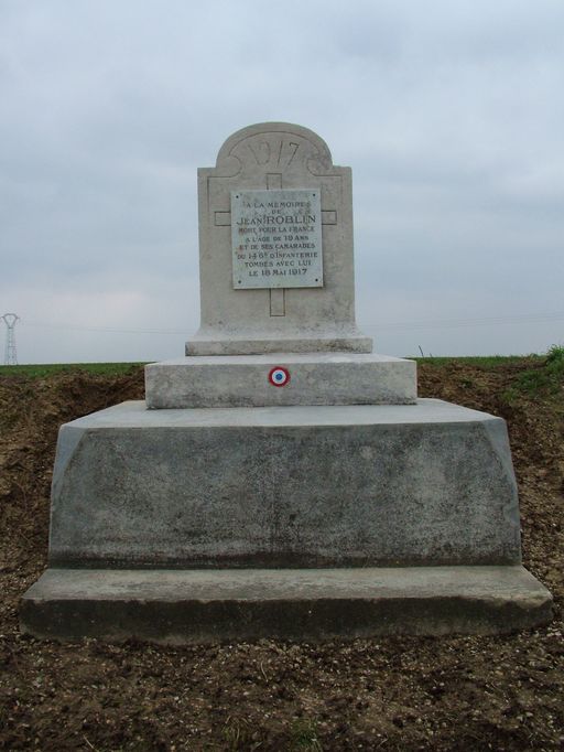 Monument à la mémoire de Jean Roblin à Chevregny