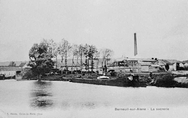 Ancienne sucrerie de betteraves Mils et Cie, puis SA Sucrière de Berneuil-sur-Aisne, puis Sucrerie et Distillerie de l'Aisne