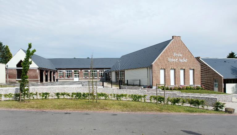 Ancienne école primaire de garçons, actuel groupe scolaire Robert-Mallet