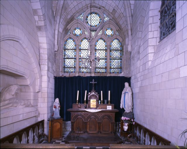 Église paroissiale Notre-Dame-de-l'Assomption de Noyelles-sur-Mer et son cimetière