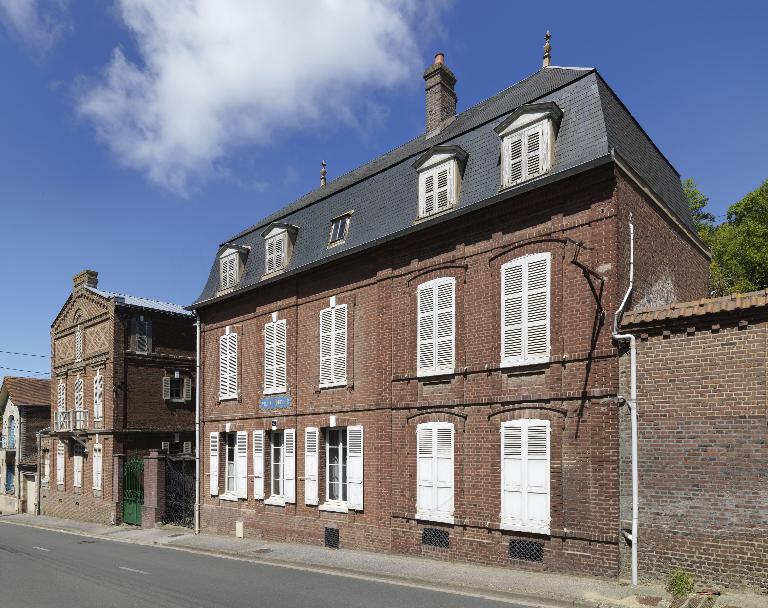 Ancienne maison de villégiature, dite Villa Gouffre, devenue logement patronal de la serrurerie Derloche