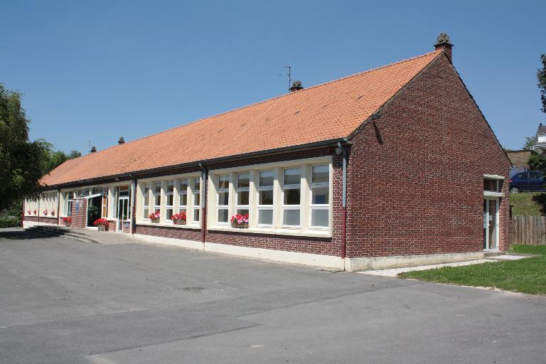 Ancien groupe scolaire des Moulins-Bleus, actuelle mairie de l'Etoile