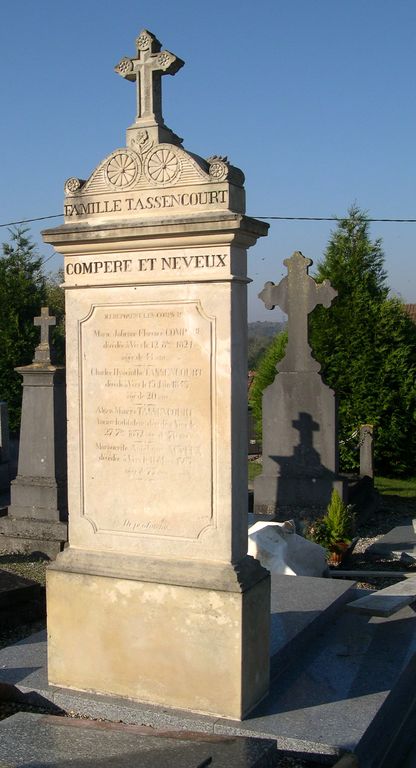 Tombeau (stèle funéraire) des familles Tassencourt-Thorel et Tassencourt, Compère et Neveu