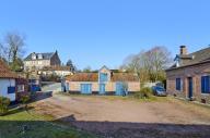 Ferme dit ferme Ducrocq, puis ferme Rocque