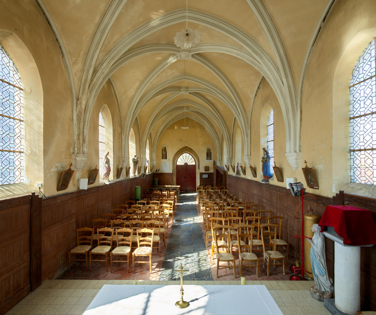 Église Saint-Jacques de Cuhem