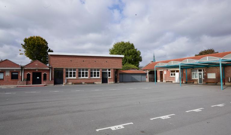 Ancien groupe scolaire, dit écoles Carlin - Legrand - Blériot, actuellement collège Carlin-Legrand